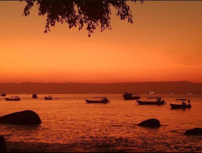 Casa Quintal - Pé na Areia - Araçatiba Ilha Grande